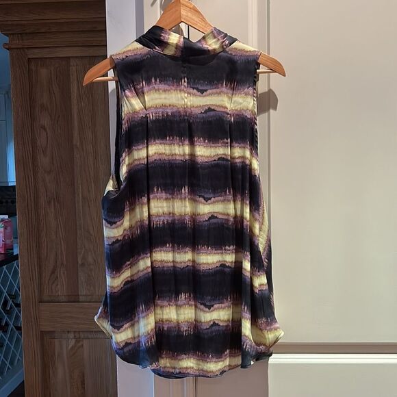 Free people high rise satin silky soft wrap front tie dye top medium - Picture 9 of 12